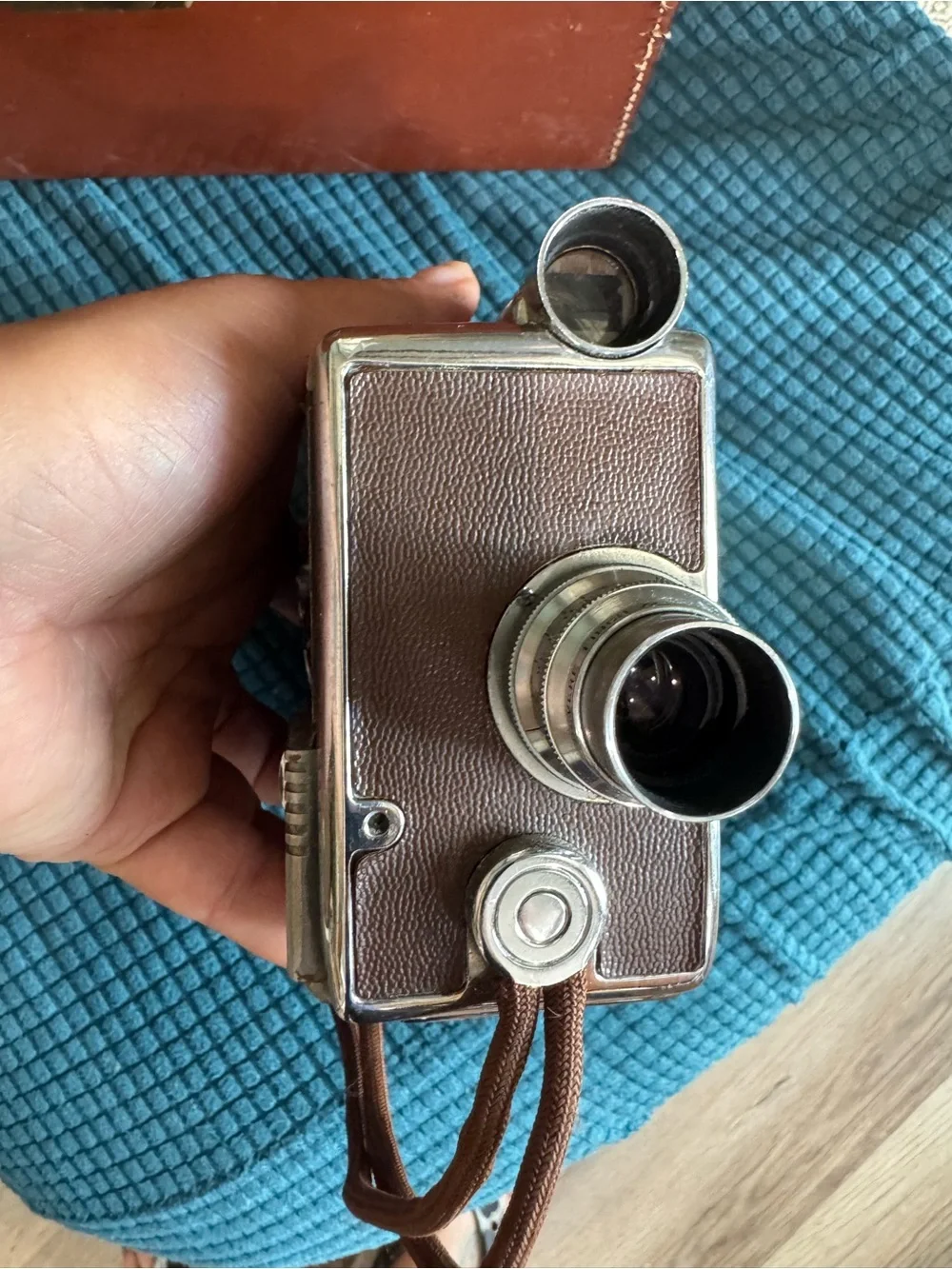 Vintage Revere 16 Magazine Camera With Case Untested